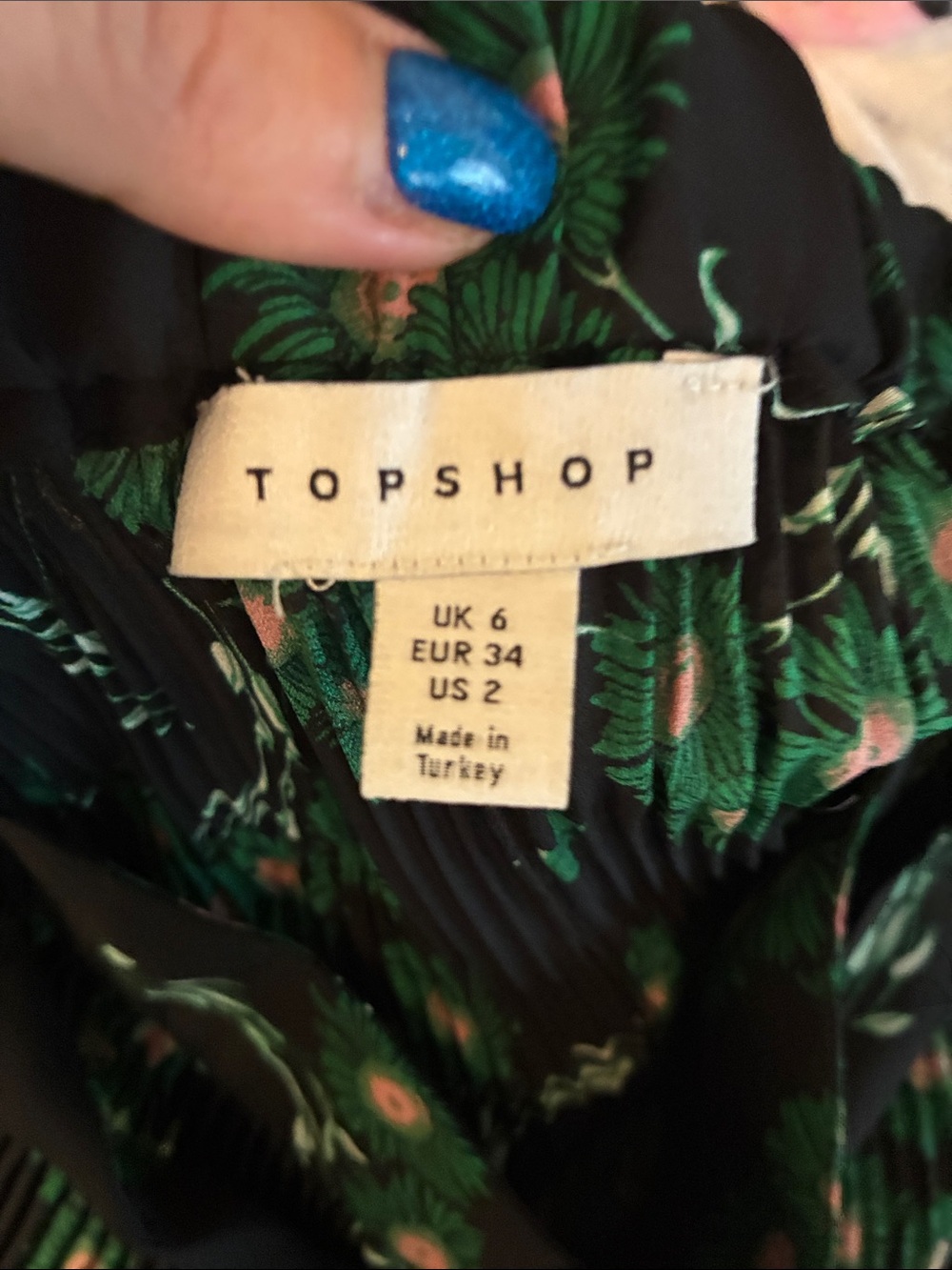 Topshop Black Crystal Floral Pleated Midi Skirt with tie belt - Picture 11 of 11